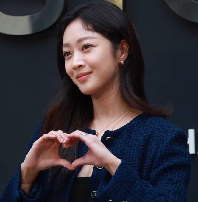 조보아 사주