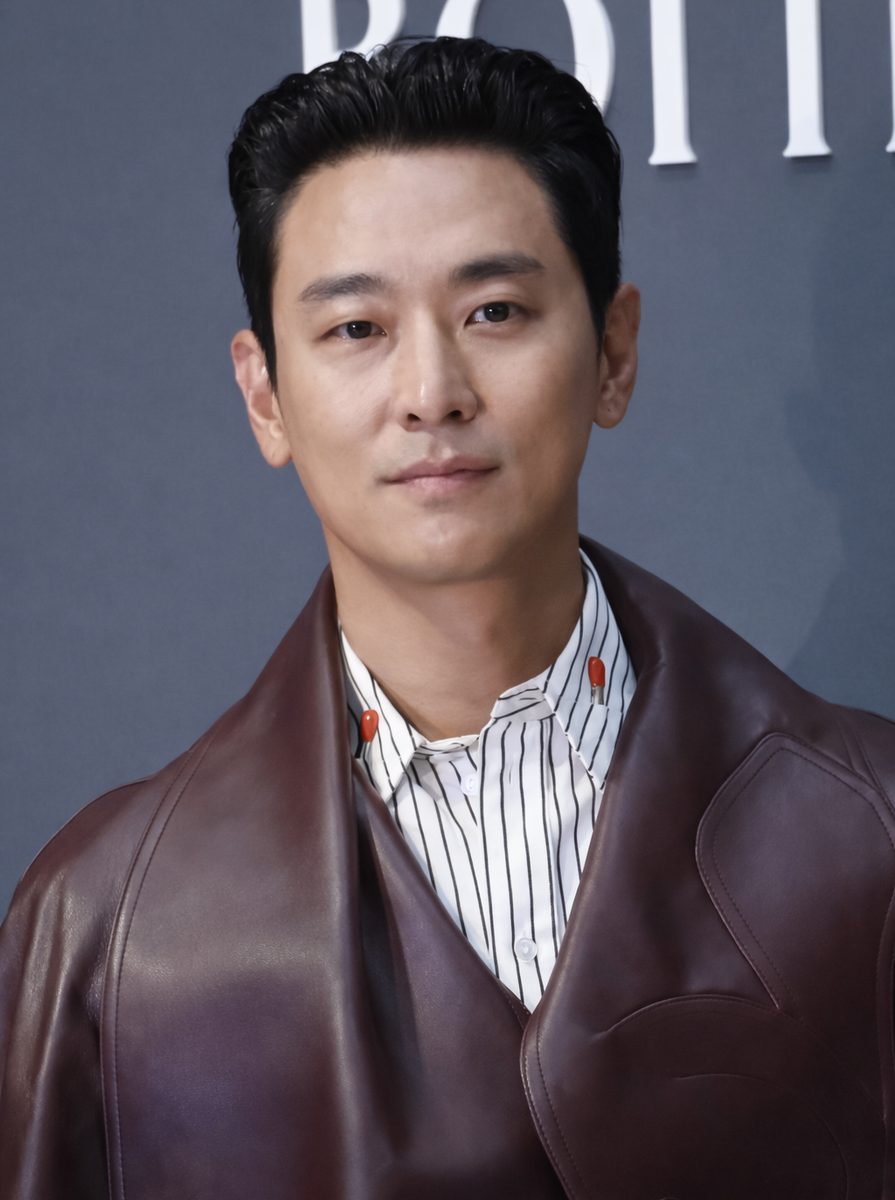 주지훈 사주