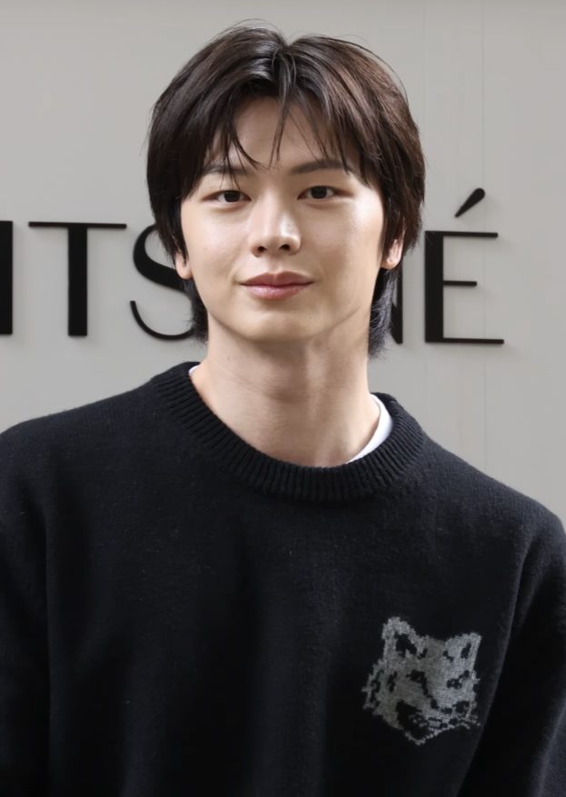 육성재 사주