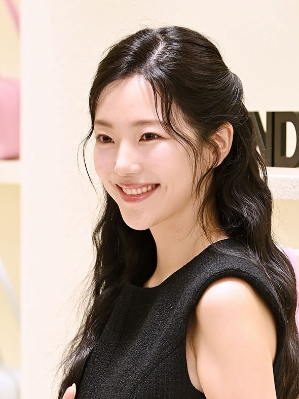 윤하정 사주